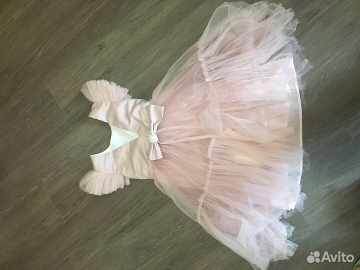 Платье для девочки,134