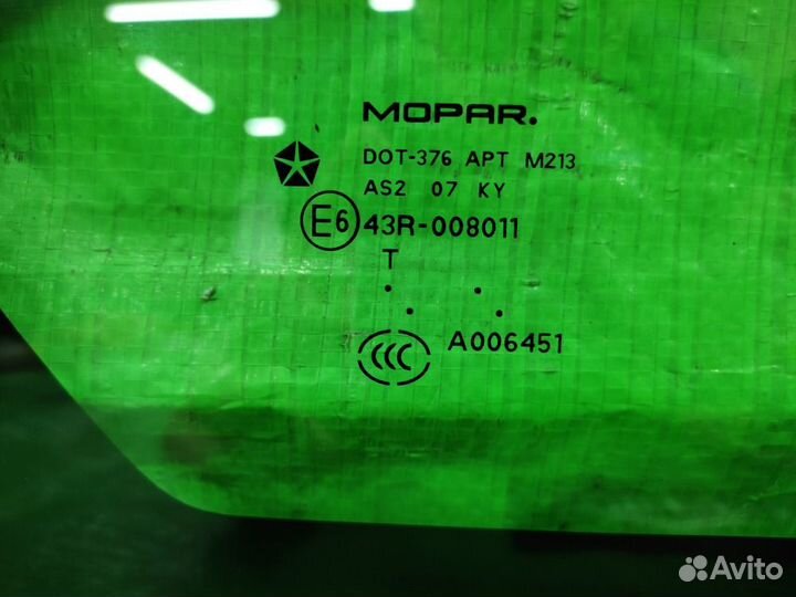 Стекло глухое прав. зад. Dodge Caliber