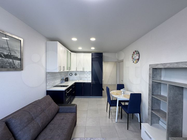 2-к. квартира, 40 м², 15/33 эт.