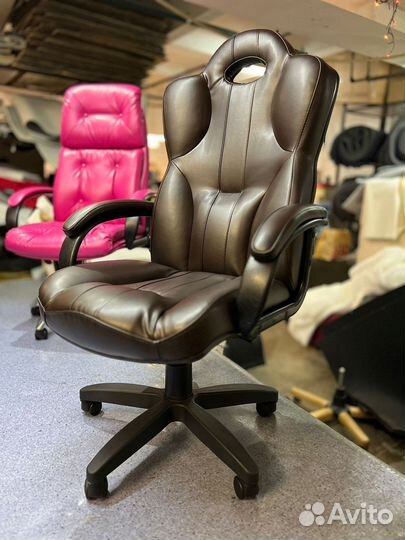 Компьютерное игровое кресло