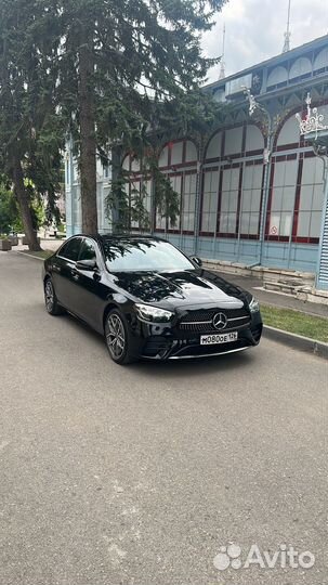 Vip трансфер mercedes