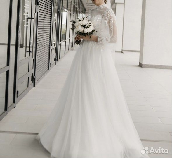 Свадебное платье