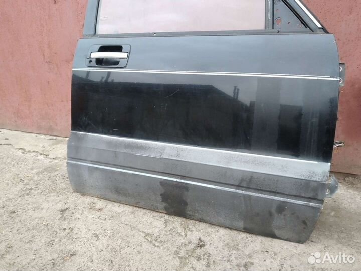 Правая передняя дверь Opel Monterey Isuzu Trooper