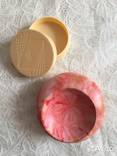 Косметика СССР.Пудреницы,зеркальце