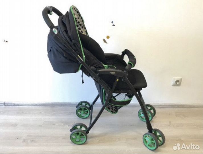 Коляска очень легкая Aprica air ria