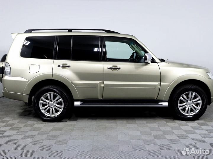 Mitsubishi Pajero 3.8 AT, 2017, 64 000 км
