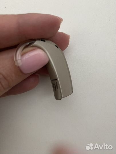 Слуховой аппарат oticon