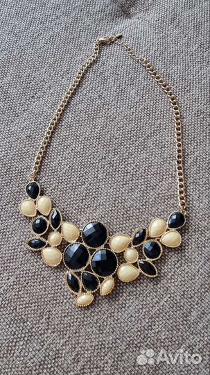 Колье ожерелье