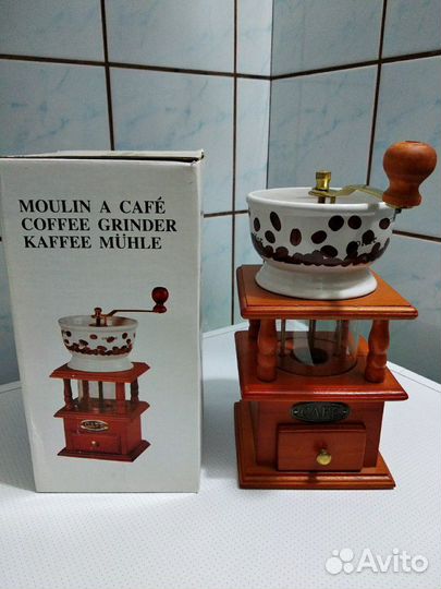 Кофемолка ручная новая