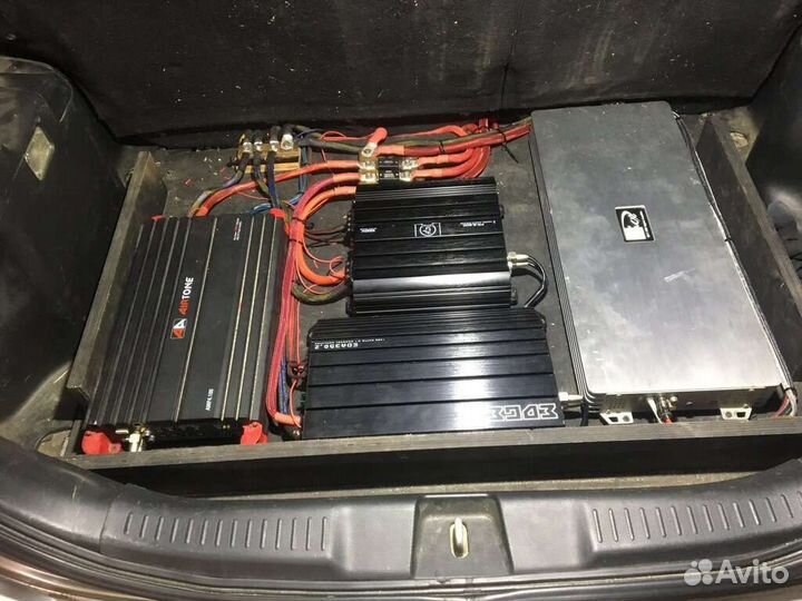 Установка автозвука в автомобили