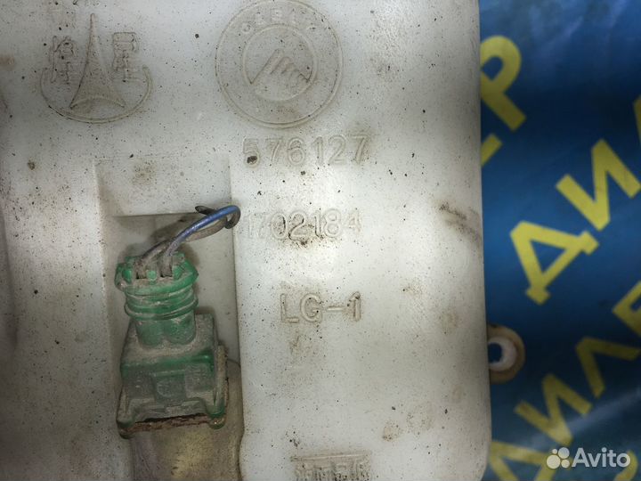 Бачок омывателя Geely MK