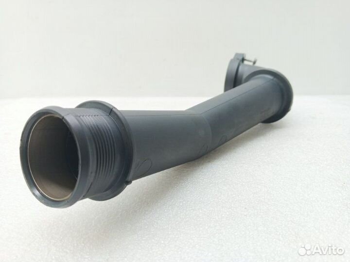 Патрубок интеркулера Volkswagen Tiguan 2 1.6D DGD