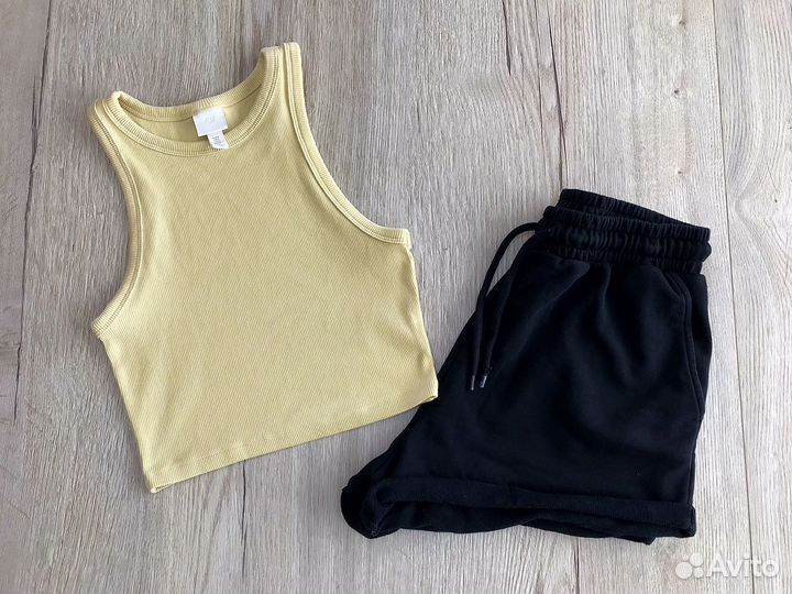 Пакет женской одежды 42 размер