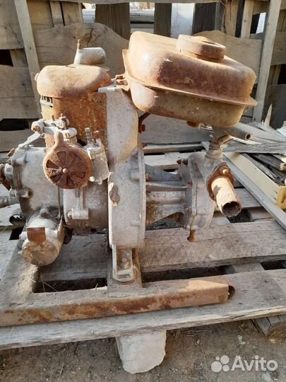 Двигатель с помпой