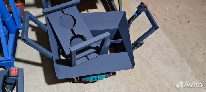 Вибростанок для производства строительных блоков