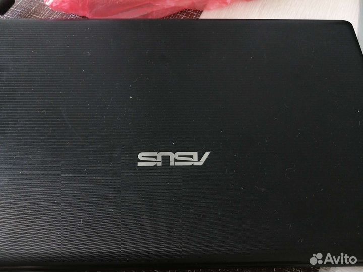 Ноутбук asus