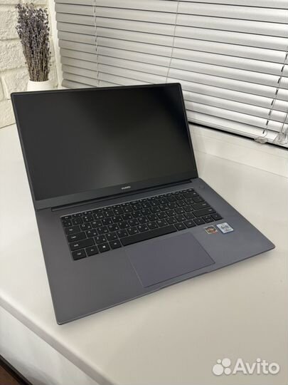 Huawei MateBook 15.6