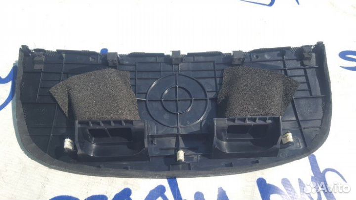 Накладка торпеды Nissan Fuga Y50 VQ25DE 2006