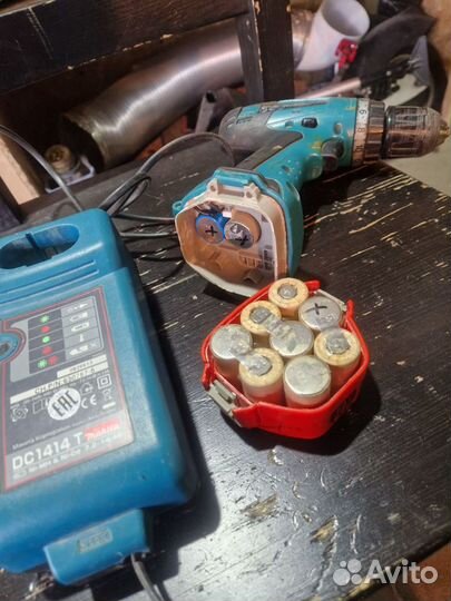 Шуруповерт Makita 12v