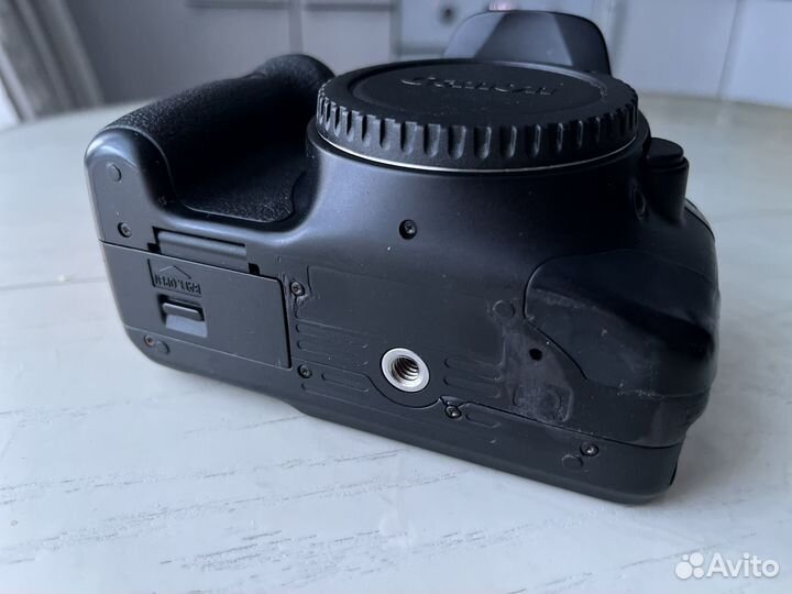 Фотоаппарат Canon 550d