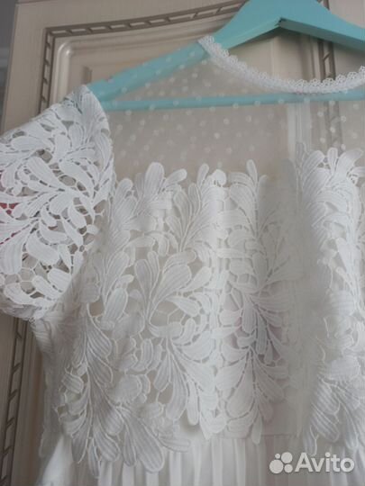 Платье кружевное белое