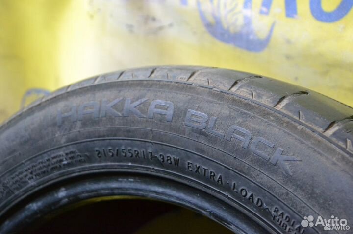 Nokian Tyres Hakka Black 215/55 R17