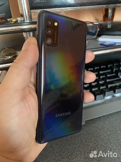 Samsung Galaxy A41, 4/64 ГБ