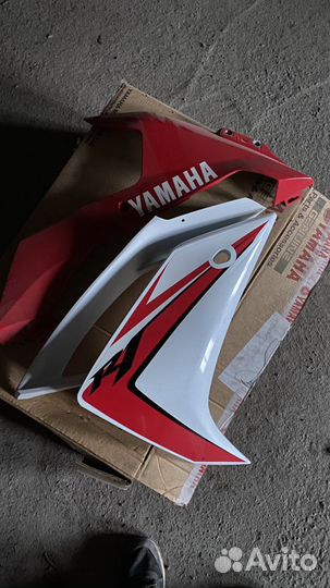 Боковой пластик yamaha yzf-r1 2007