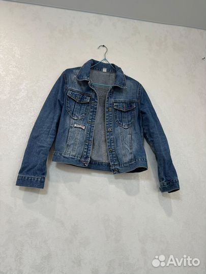 Джинсовая куртка