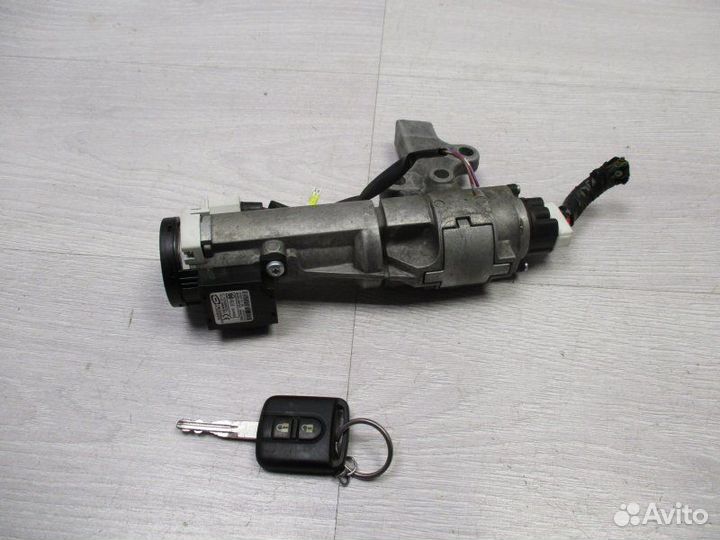 Замок зажигания Nissan Navara 2.5 2007