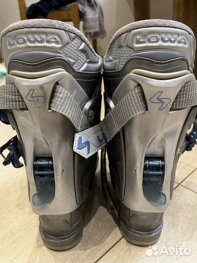 Горные лыжи женские комплект