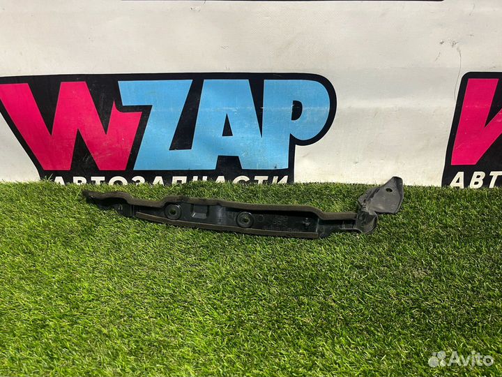 Уплотнитель крыла левый Fiat 124 2018 N249-56396