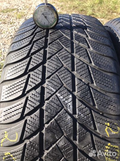 Bridgestone Blizzak LM-001 225/55 R18 102V
