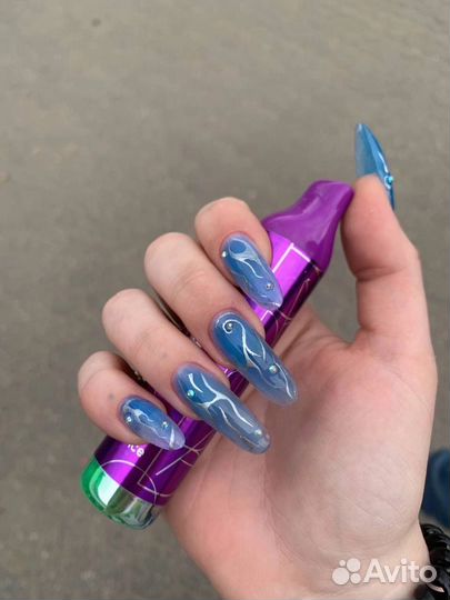 Мастер ногтевого сервиса