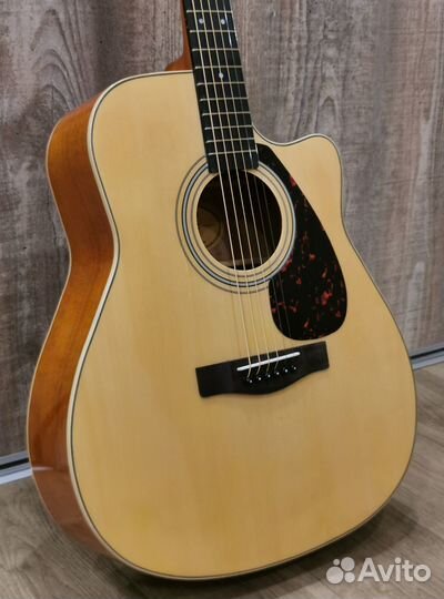Акустическая гитара Yamaha F370