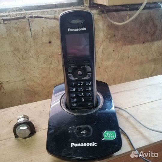 Телевон Panasonic