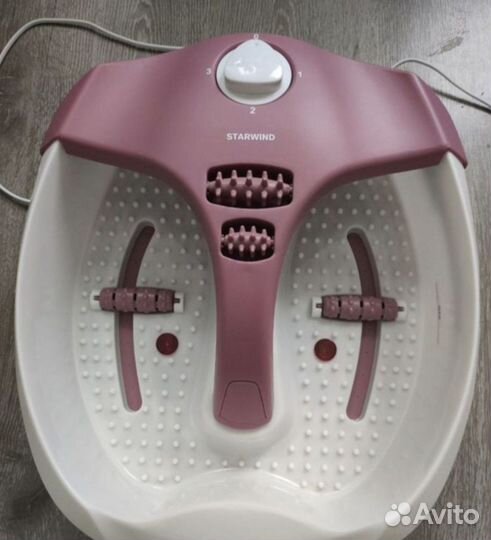 Гидрoмacсaжная вaнночка для ног StаrWind SFM5570