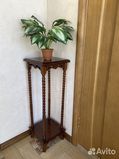 Подставка для цветов