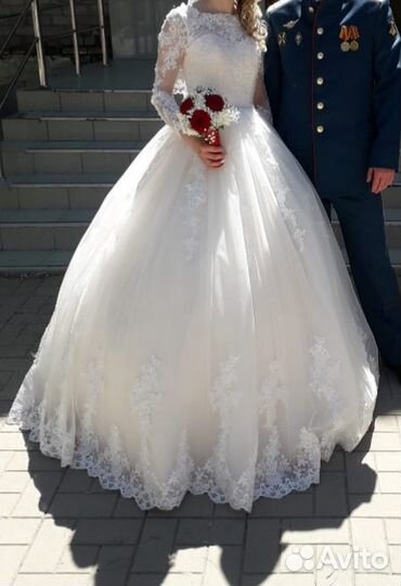 Свадебное платье