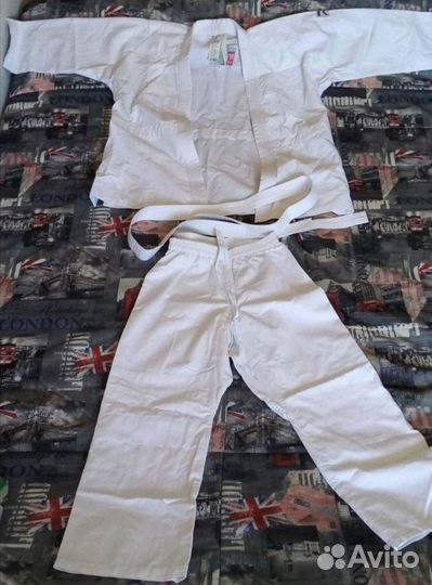 Кимоно новое, ракушка, капа в коробочке