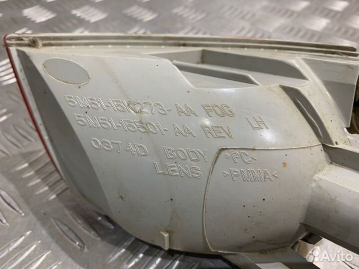 Фонарь противотуманный Ford Focus 2 хэтчбек