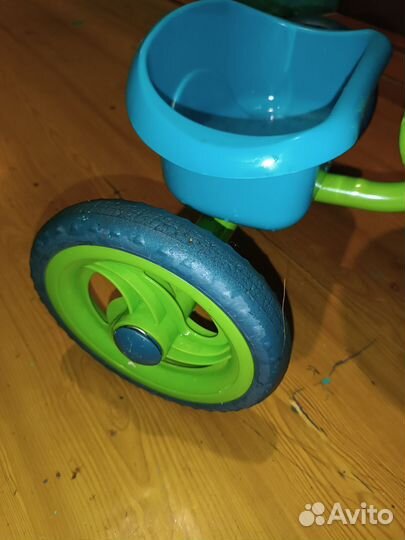 Трехколесный велосипед