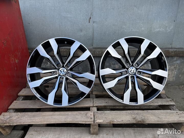 Диски R19 Suzuka 5-112 Volkswagen Touareg