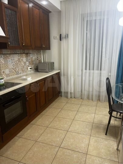 2-к. квартира, 70 м², 2/9 эт.