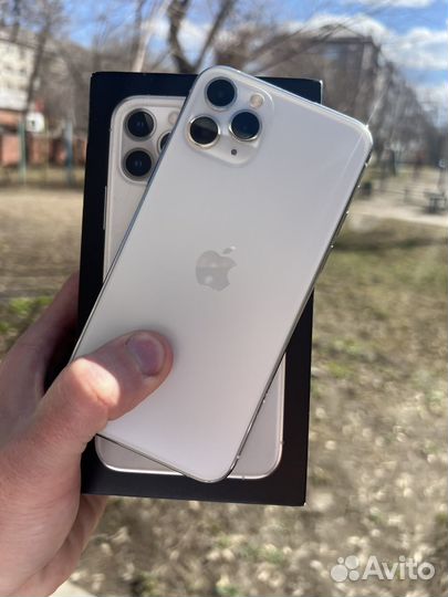 iPhone 11 Pro, 64 ГБ