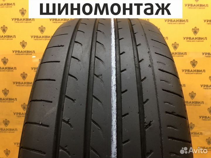 Yokohama BluEarth RV-02 225/60 R17 99H