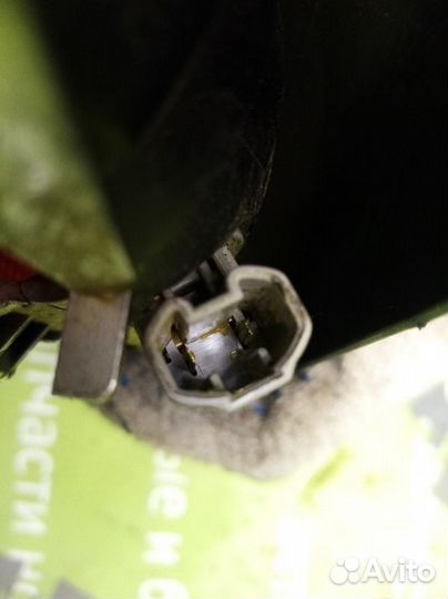 Стоп-сигнал Toyota Matrix 1ZZ-FE 2003Г.в