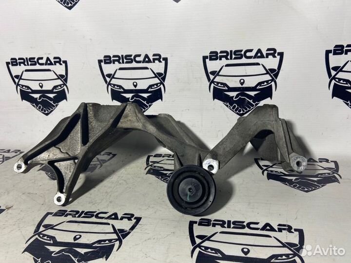 Кронштейн генератора Porsche Cayenne 958 M55.02