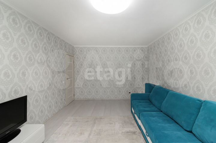 3-к. квартира, 90 м², 10/14 эт.