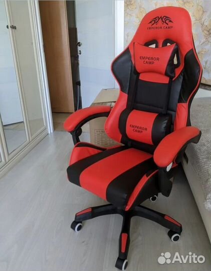 Компьютерное игровое кресло